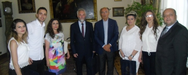Vizita e Rektorit Prof.Dr. Shaban Buza dhe përfaqësuesve të stafit akademik dhe të studentëve të UGjFA-së në Universitetin e Torinos, Itali