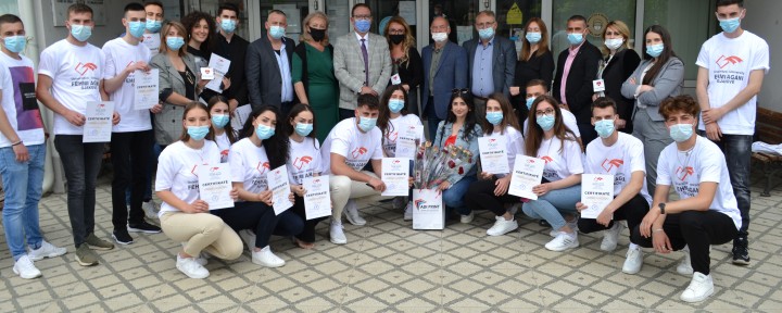 Studentët e infermierisë shënuan 12 Majin - Ditën Ndërkombëtare të Infermierisë
