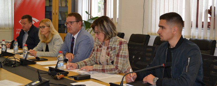 U mbajt mbledhja konstituive e Këshillit Drejtues të Universitetit “Fehmi Agani” në Gjakovë