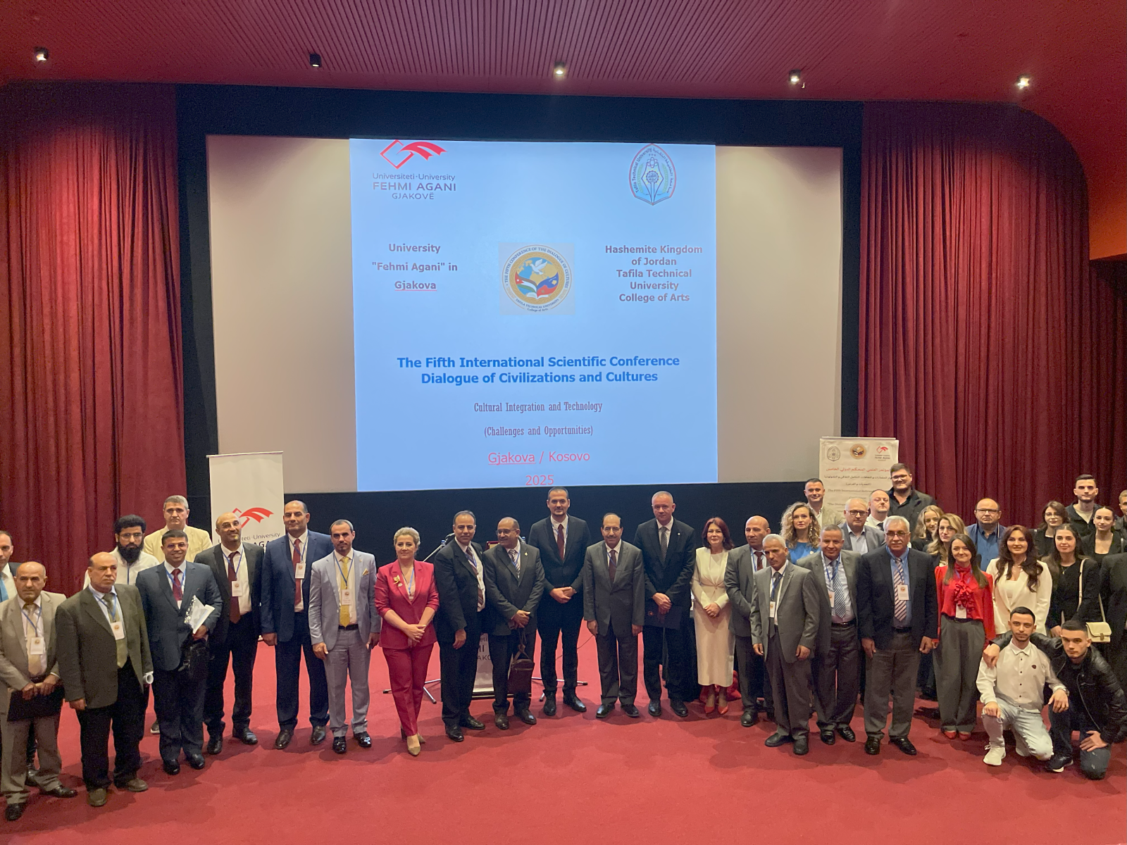 Universiteti “Fehmi Agani” në Gjakovë ishte nikoqir i Konferencës së 5-të Shkencore Ndërkombëtare mbi Dialogun e Civilizimeve dhe Kulturave