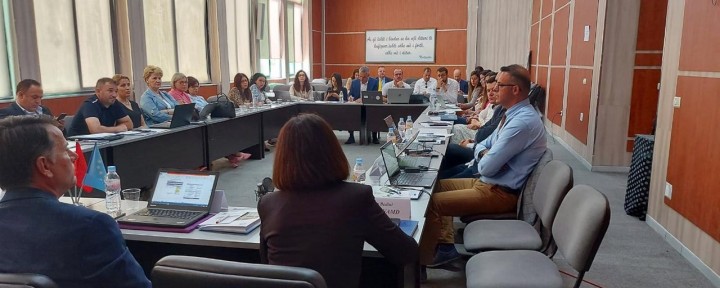 Përfaqësuesit e Zyrës për Marrëdhënie me Jashtë të UFAGj-it po marrin pjesë në një trajnim në Universitetin “Aleksandër Moisiu” në Durrës