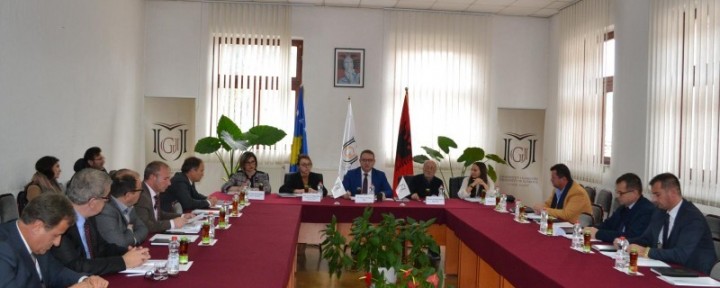 Mayors pledge mutual cooperation with Gjakova University “Fehmi Agani””