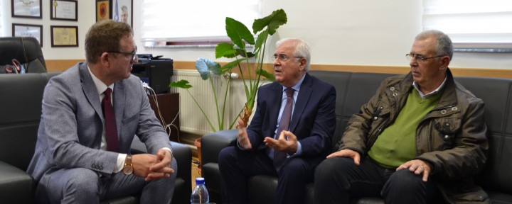 Nënshkruhet marrëveshje bashkëpunimi me Akademinë Shqiptare të Arteve dhe Shkencave-Tiranë