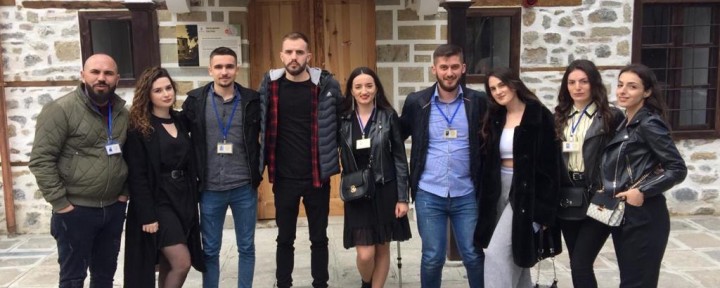 Klubi Letrar "Gjurmët e Penës - UGJFA" vizitë në Korçë
