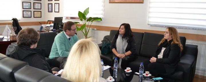 Rector Nimani receives the representatives of Comsense Kosova