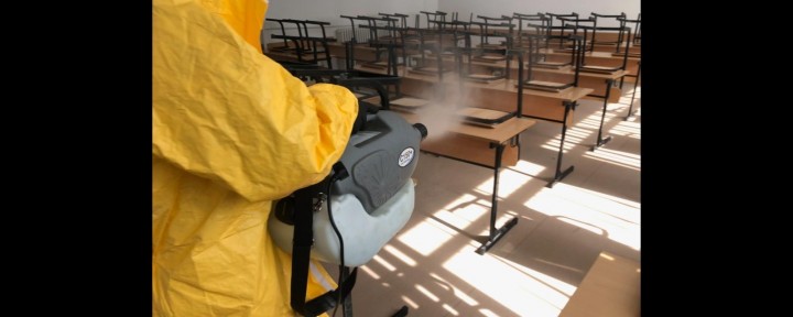 Universiteti i Gjakovës dezinfekton hapësirat në gjithë kampusin