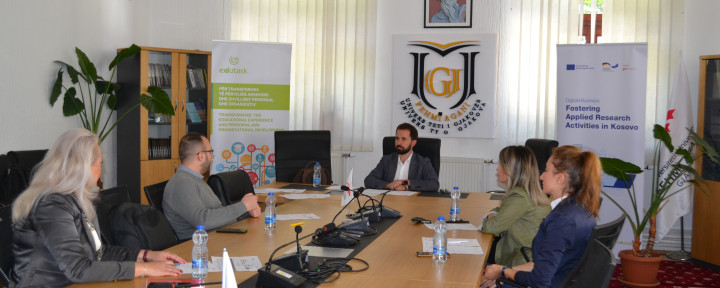 Në UFAGJ u mbajt takimi i fokus grupit me EduTask, I cili në partneritet me GIZ Kosova është duke implementuar projektin "Nxitja e aktiviteteve kërkimore aplikative në Kosovë"