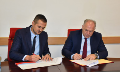 The agreement of collaboration between UFAGJ and the Ministry for Regional Development was signed