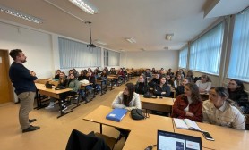 U mbajt sesion informues për Fellowship nga Teach For Kosova