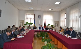 Kryetarët e komunave zotohen për bashkëpunim reciprok me Universitetin e Gjakovës “Fehmi Agani”