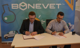 Sot në ambientet e BONEVET në Gjakovë u nënshkrua marrëveshje bashkëpunimi në  mes të BONEVET dhe Universitetit “Fehmi Agani” Gjakovë!
