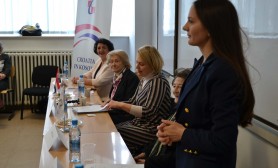 Ambasadorja kroate për vizitë në Universitetin e Gjakovës