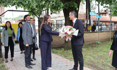 Ministrja Nagavci vizitoi Universitetin “Fehmi Agani” në Gjakovë