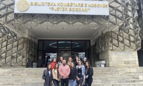 Studentët nga Klubi letrar “Gjurmët e Penës” zhvilluan vizitë studimore në Bibliotekën Kombëtare të Kosovës
